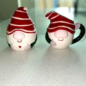 NEW CHRISTMAS GNOME SUGER AND CREAM
